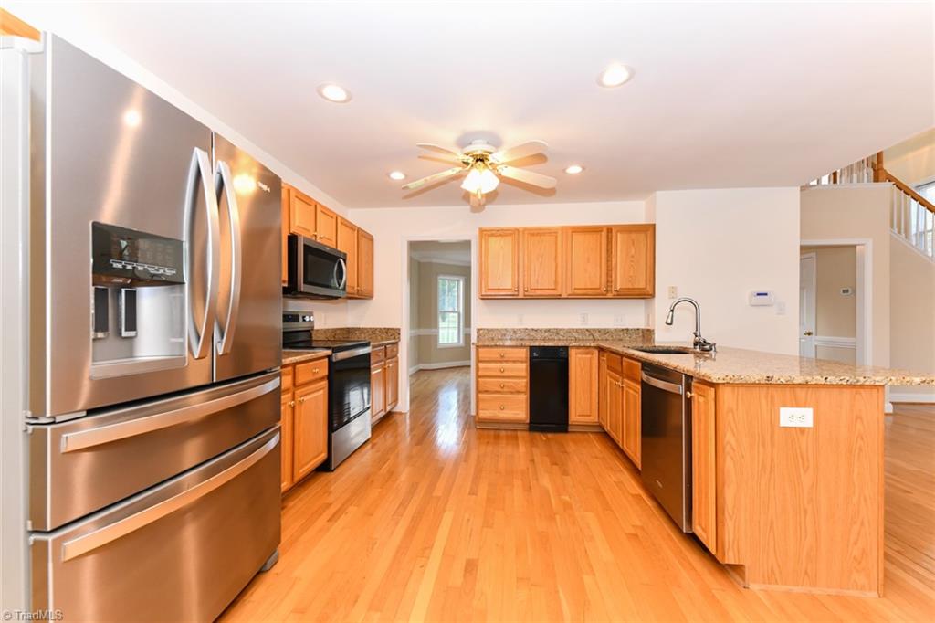 5598 Friendship Glen Drive