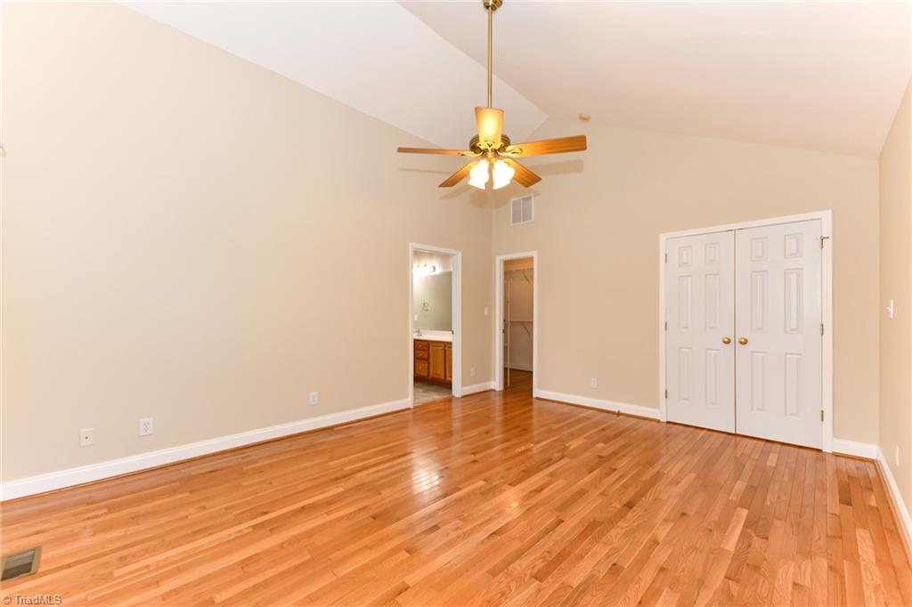 5598 Friendship Glen Drive