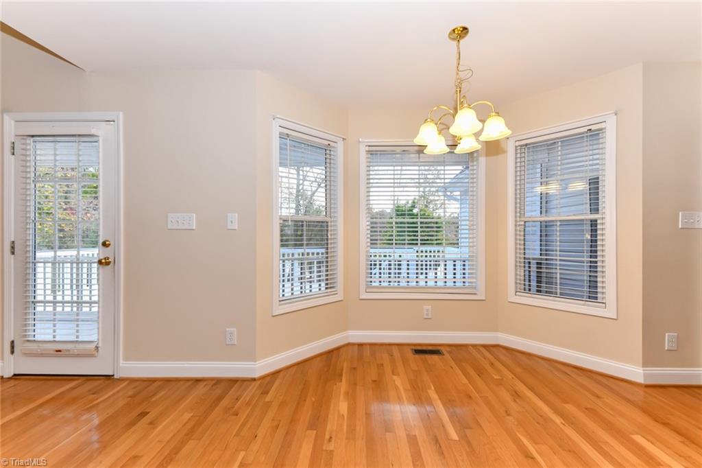 5598 Friendship Glen Drive