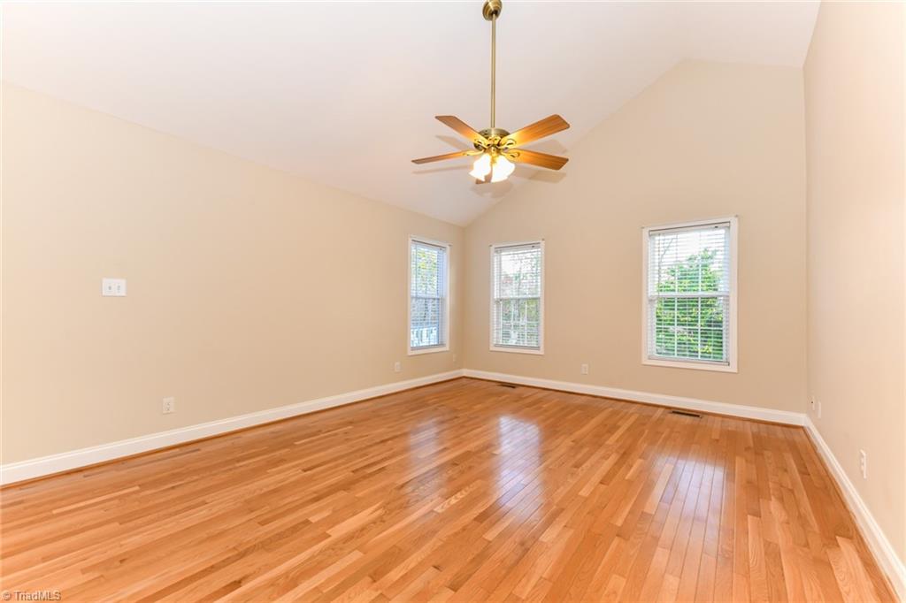 5598 Friendship Glen Drive