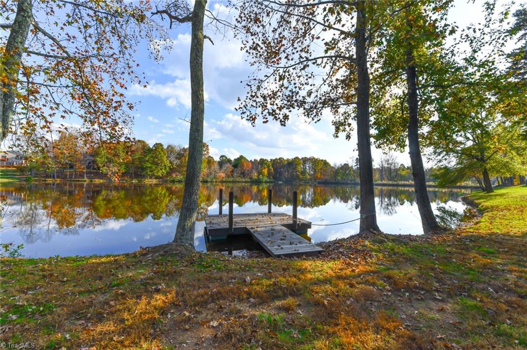 5598 Friendship Glen Drive