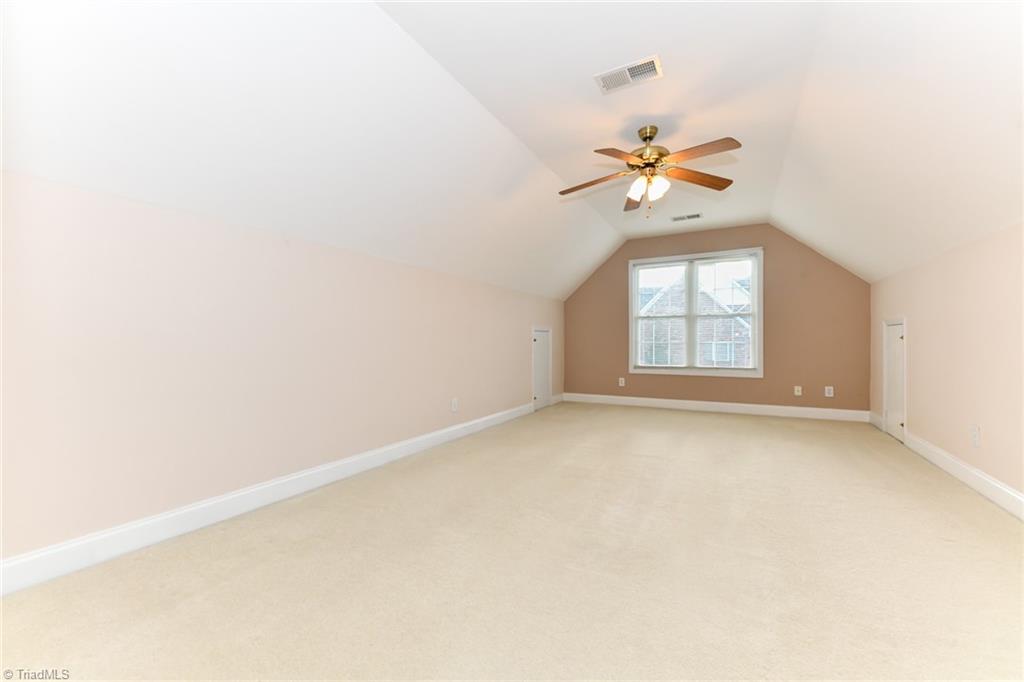 5598 Friendship Glen Drive