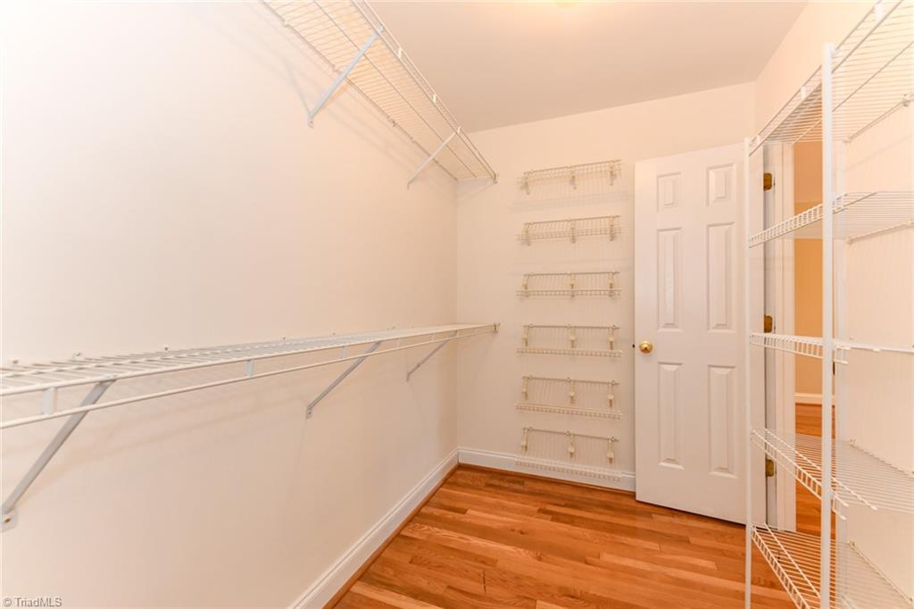 5598 Friendship Glen Drive