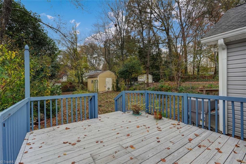 2813 Springwood Drive