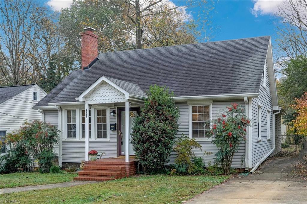 2813 Springwood Drive