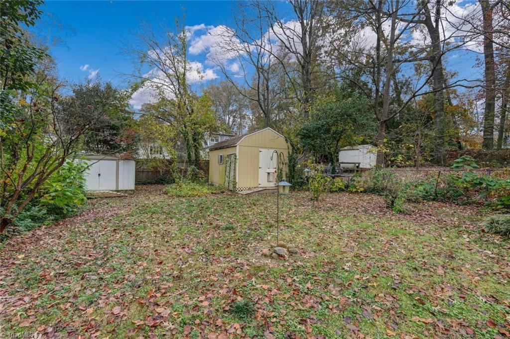 2813 Springwood Drive