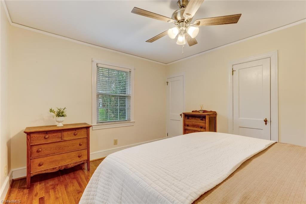 2813 Springwood Drive