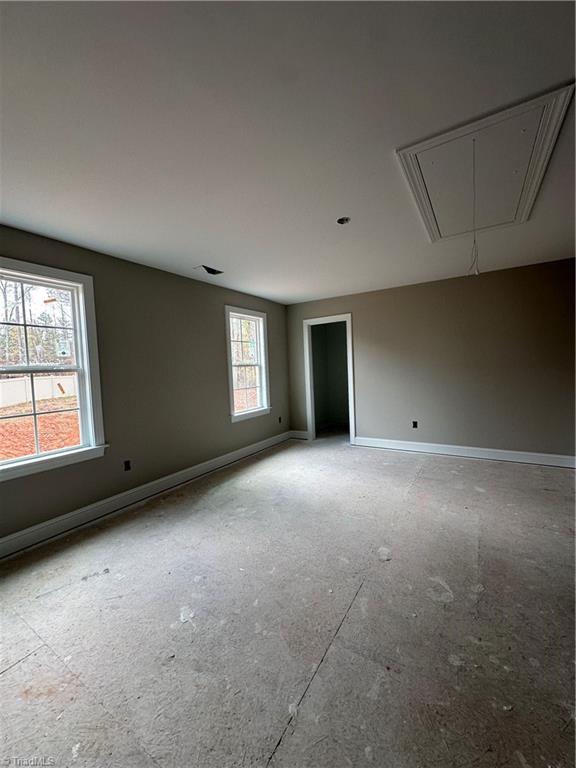 221 Trotters Way