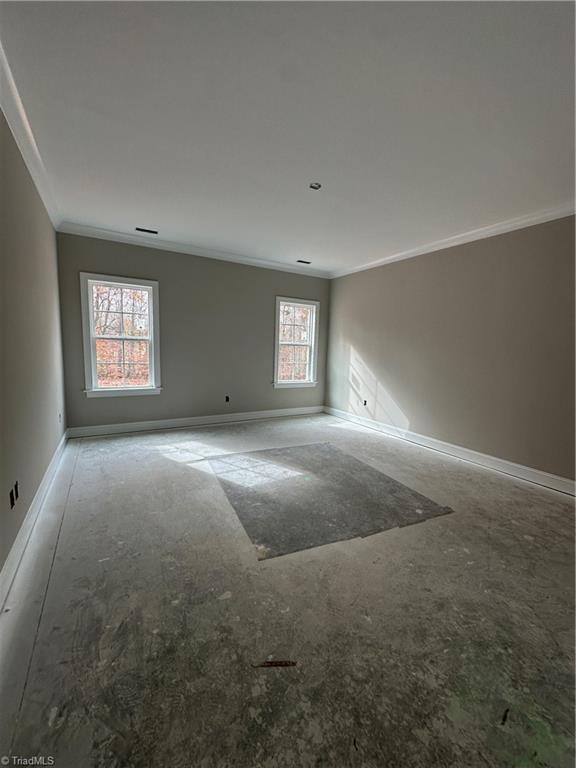 221 Trotters Way