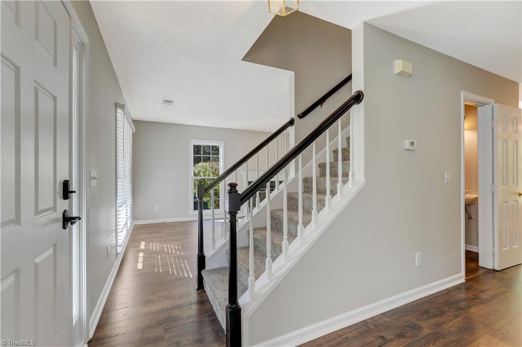 2516 Glen Meadow Drive