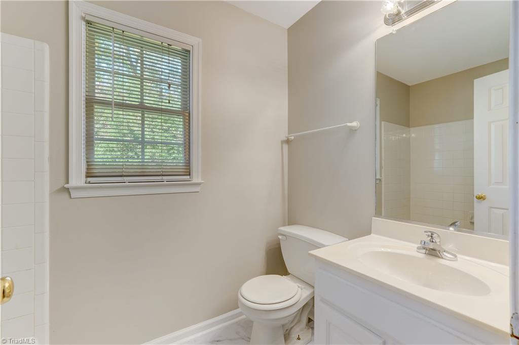 2516 Glen Meadow Drive