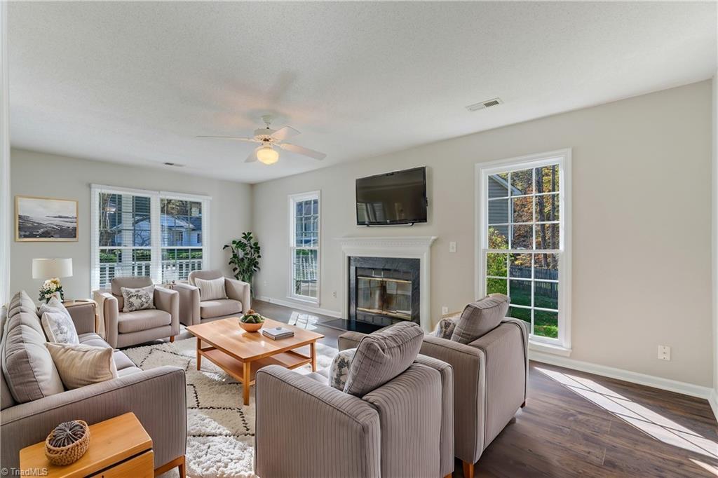 2516 Glen Meadow Drive