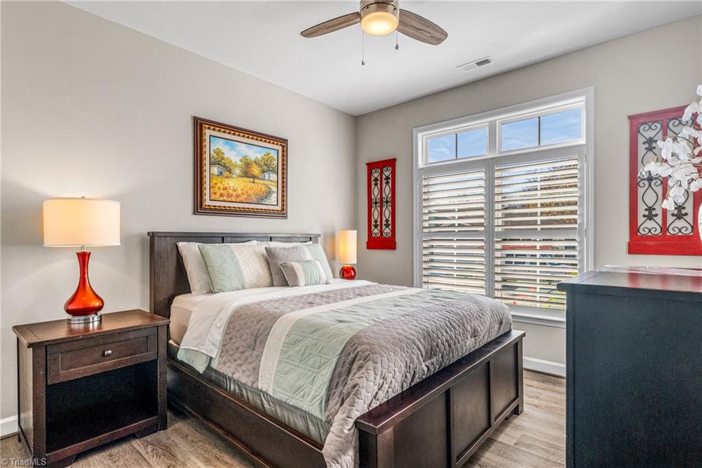 3448 Willowcrest Street