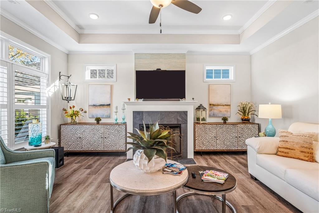 3448 Willowcrest Street