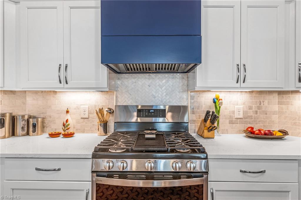 3448 Willowcrest Street