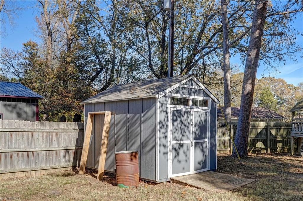18 Hastings Circle