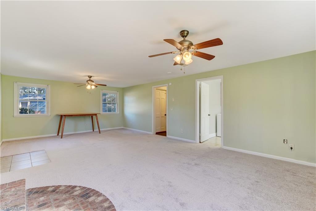 18 Hastings Circle