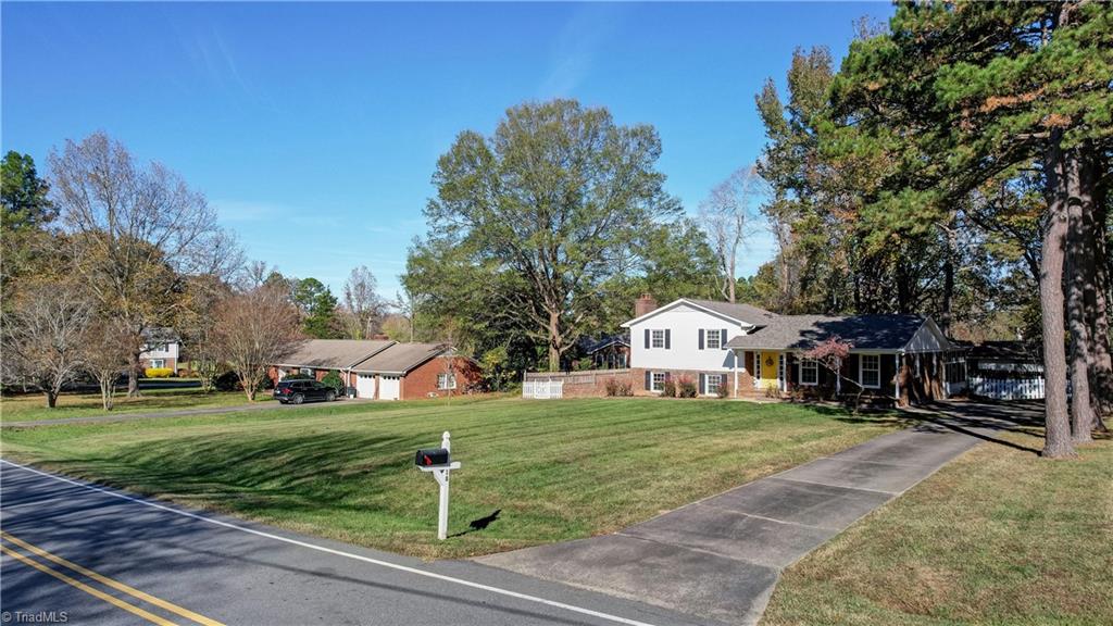 18 Hastings Circle