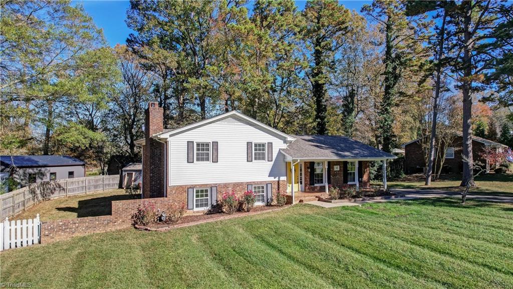 18 Hastings Circle