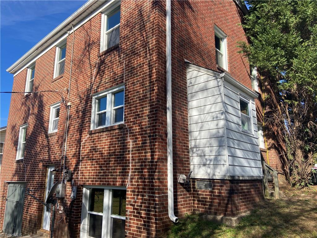 4245 Ashland Drive