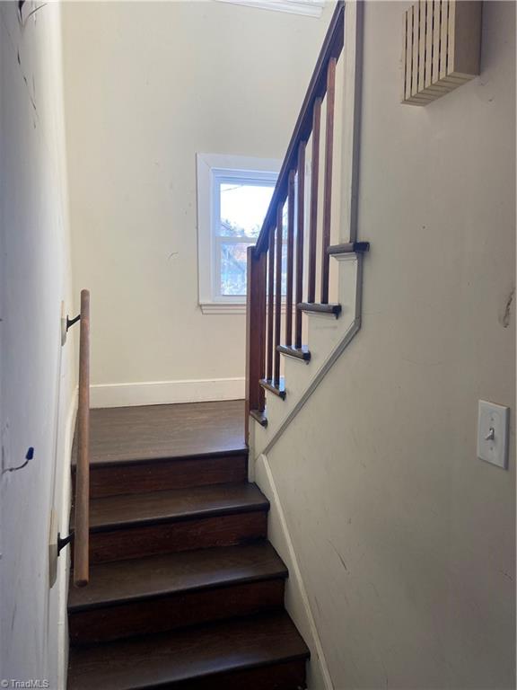 4245 Ashland Drive
