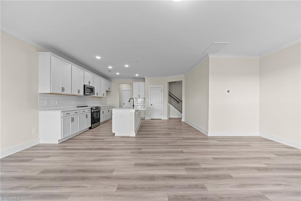 1110 Summerhouse Way