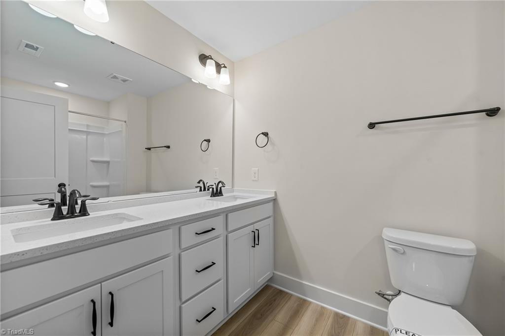 1110 Summerhouse Way