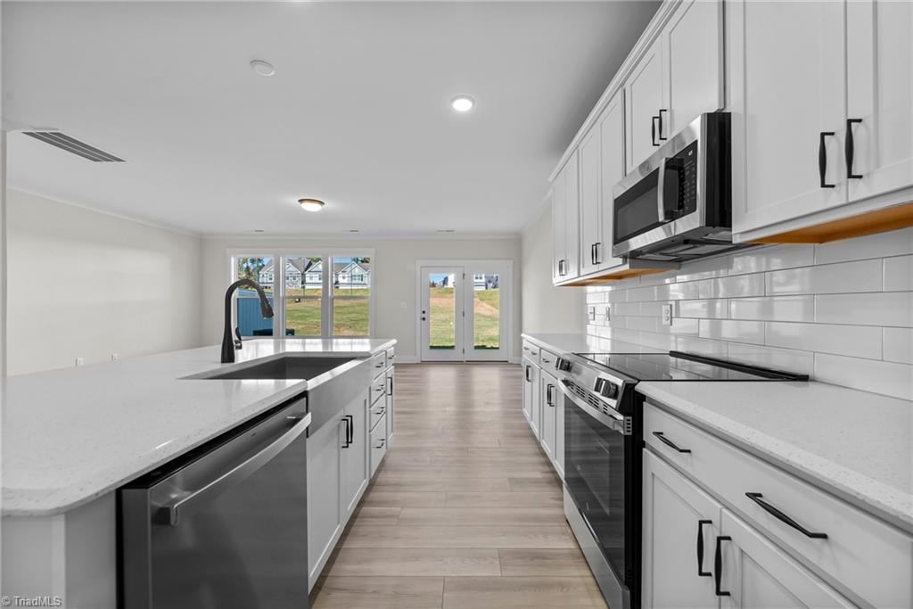 1110 Summerhouse Way