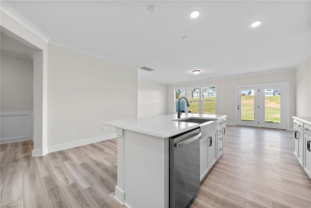 1110 Summerhouse Way