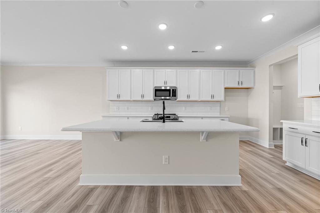 1110 Summerhouse Way