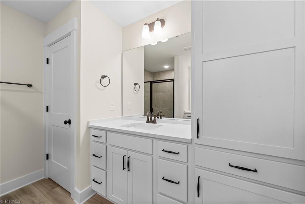 1110 Summerhouse Way