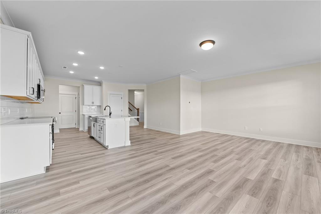 1110 Summerhouse Way