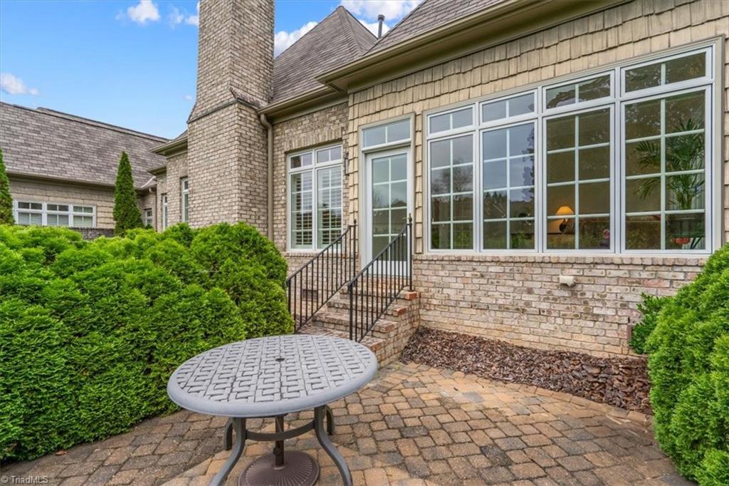 32 Creswell Court