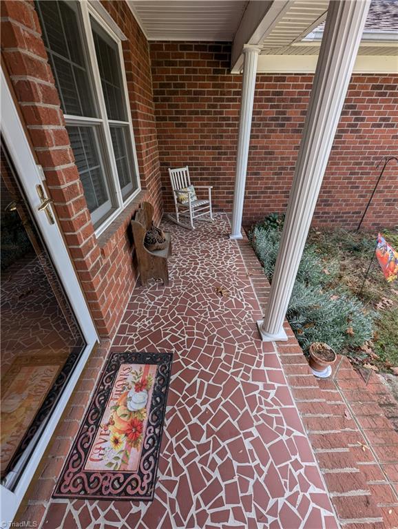 404 Etta Lane