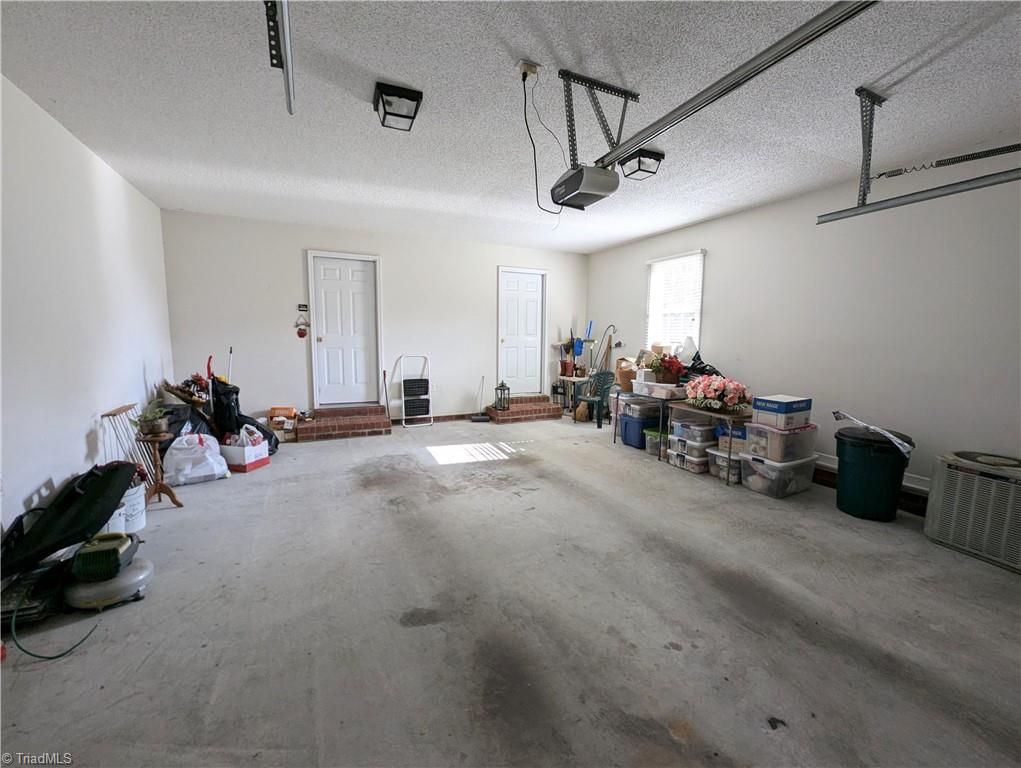 404 Etta Lane