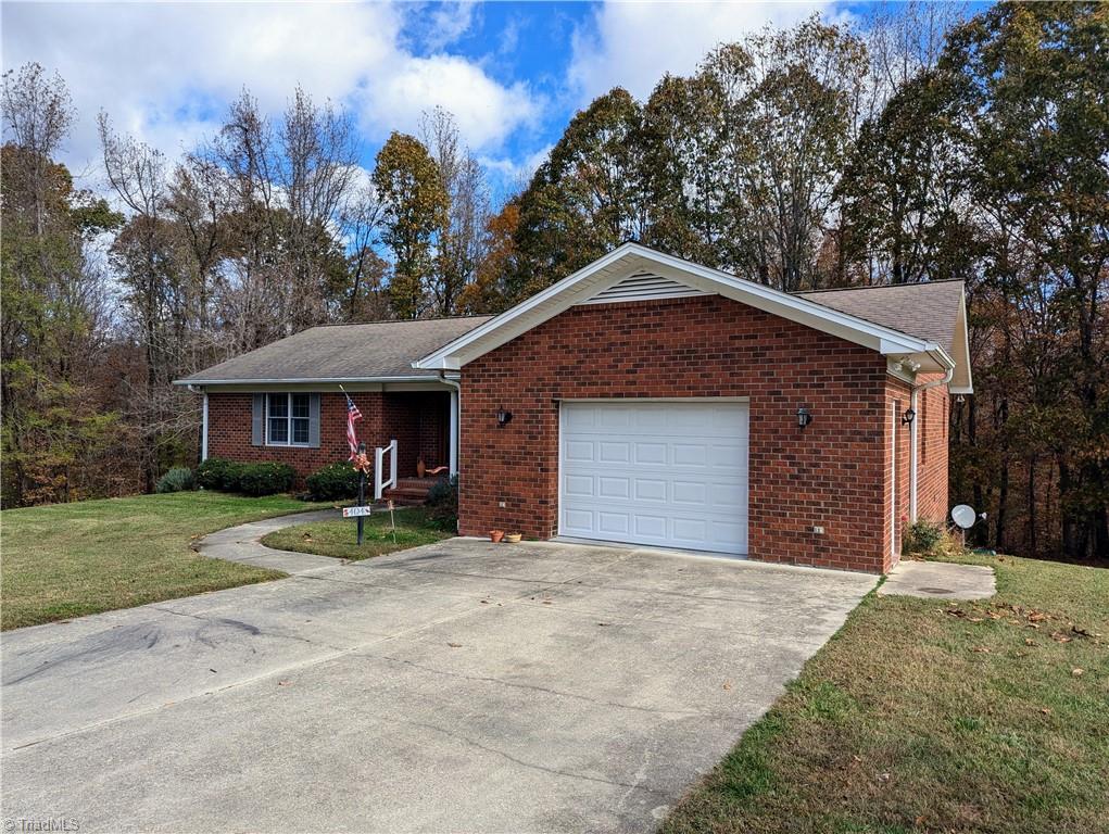 404 Etta Lane