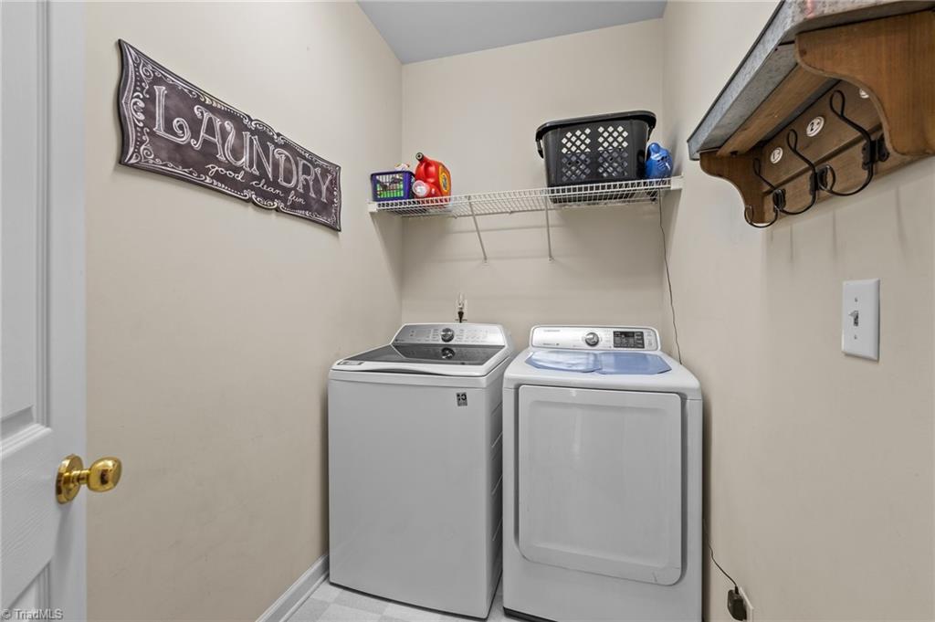 2214 Flora Vista Court