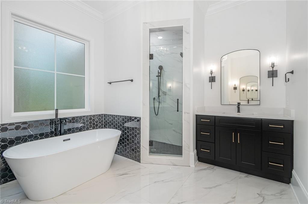 8010 Honkers Hollow Drive