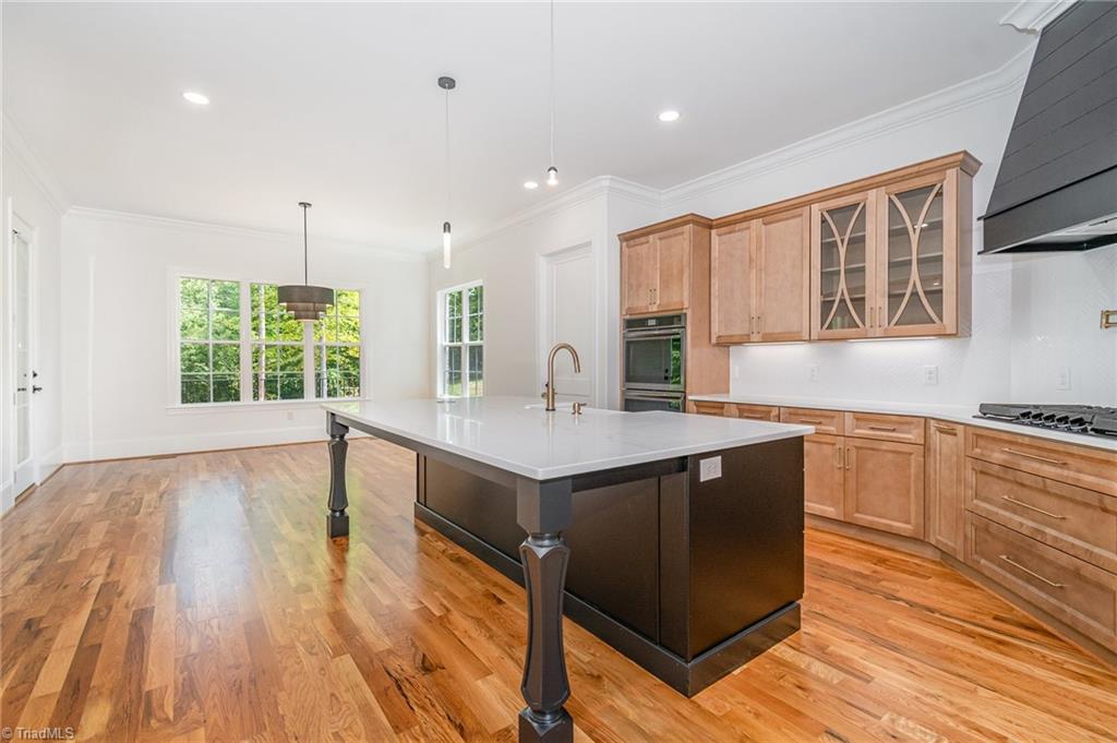 8010 Honkers Hollow Drive