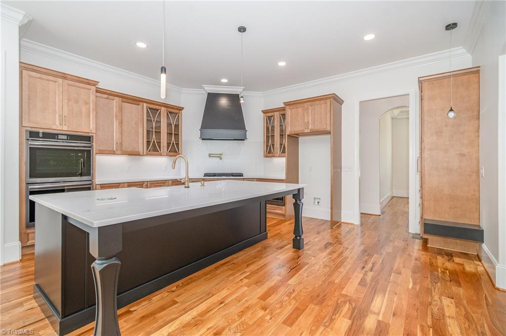 8010 Honkers Hollow Drive