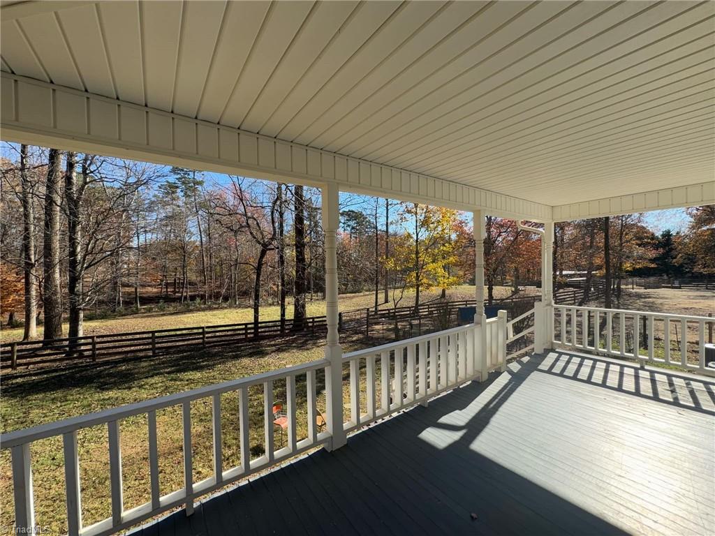 5208 Saddle Brook Road