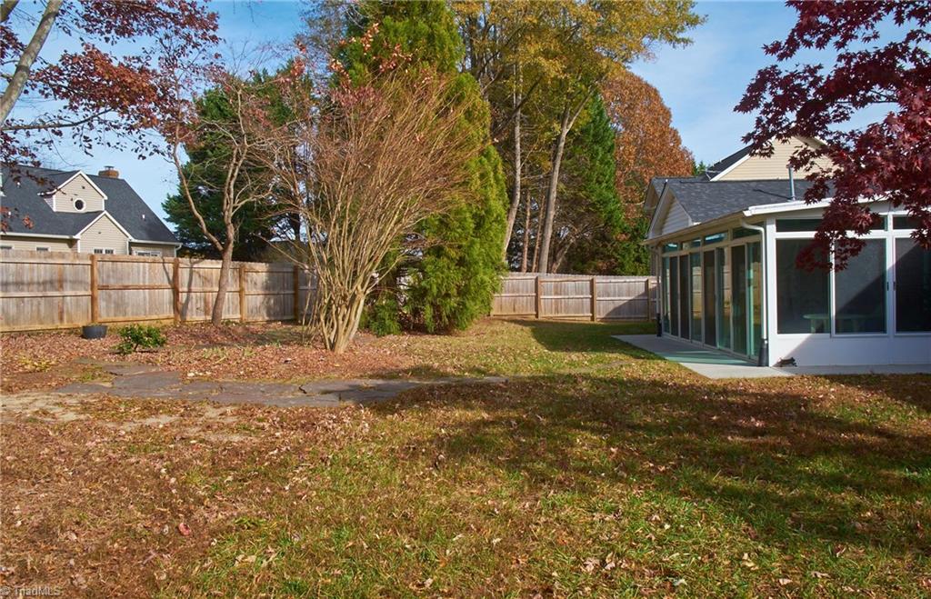 1111 Maple Ridge Drive