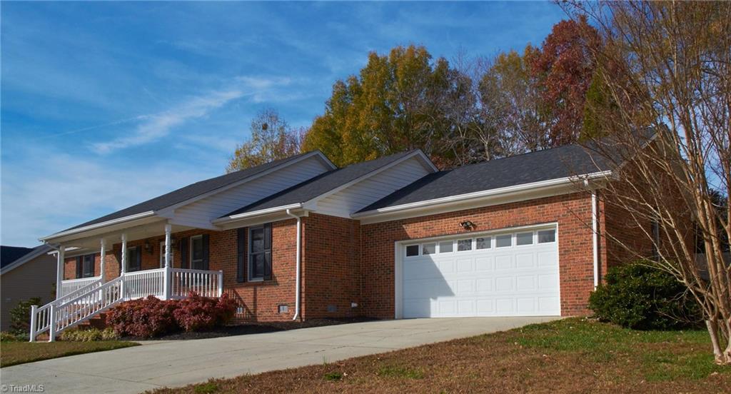 1111 Maple Ridge Drive