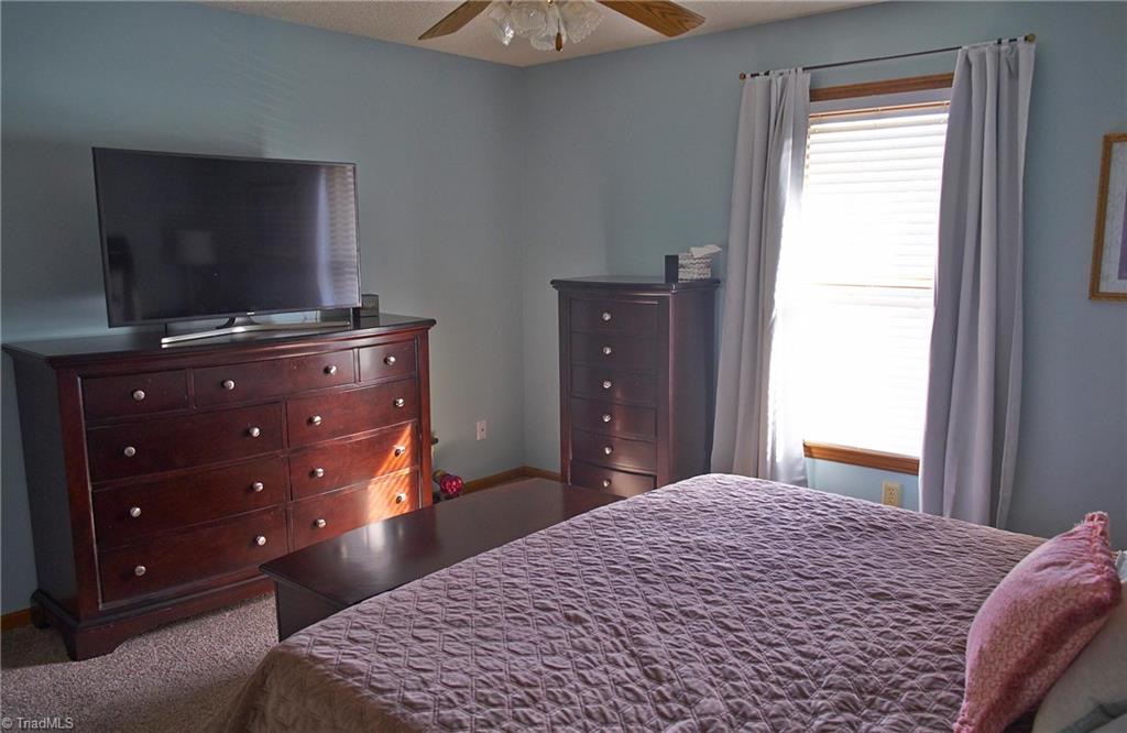 1111 Maple Ridge Drive