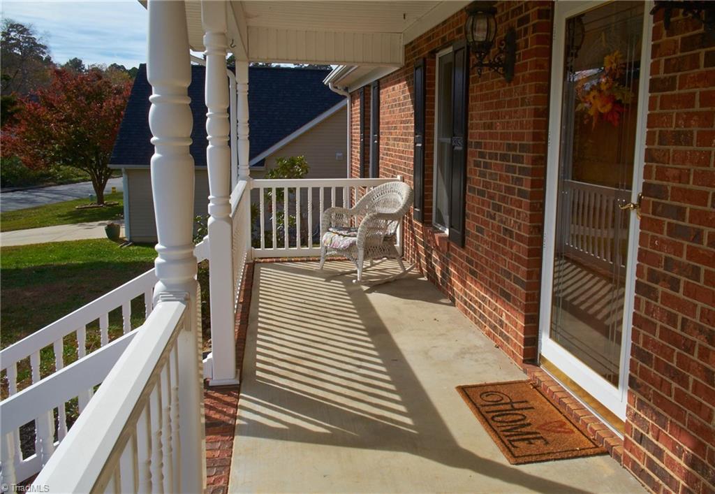 1111 Maple Ridge Drive