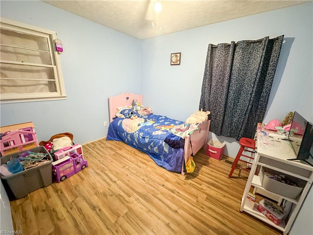 617 Long Street