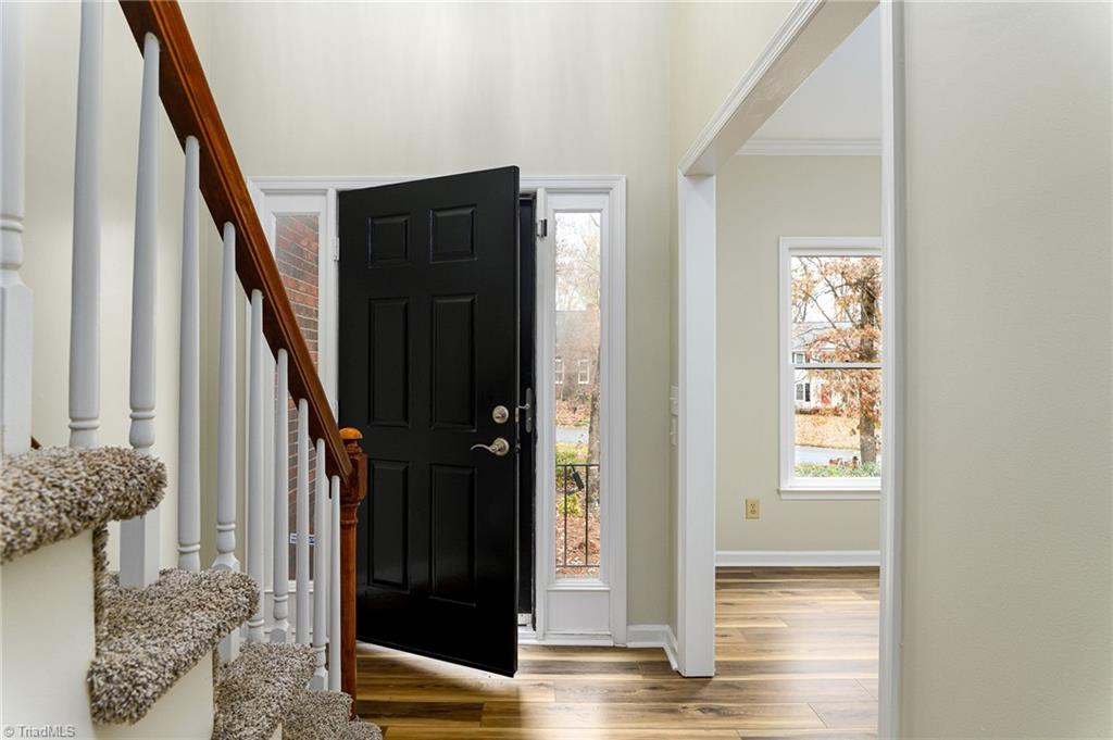 6311 Lakebend Court