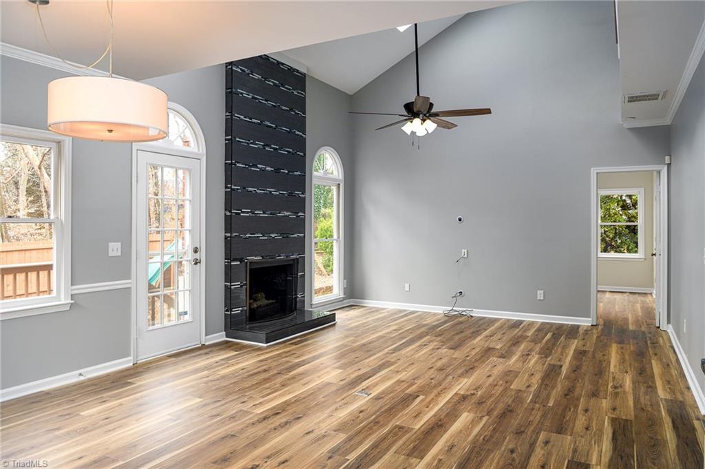 6311 Lakebend Court