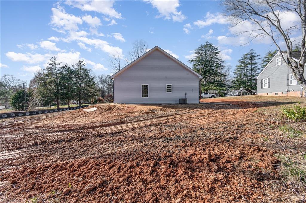 126 Kramer Avenue, Winston-Salem