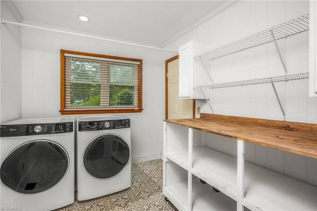 3445 Ayersville Road